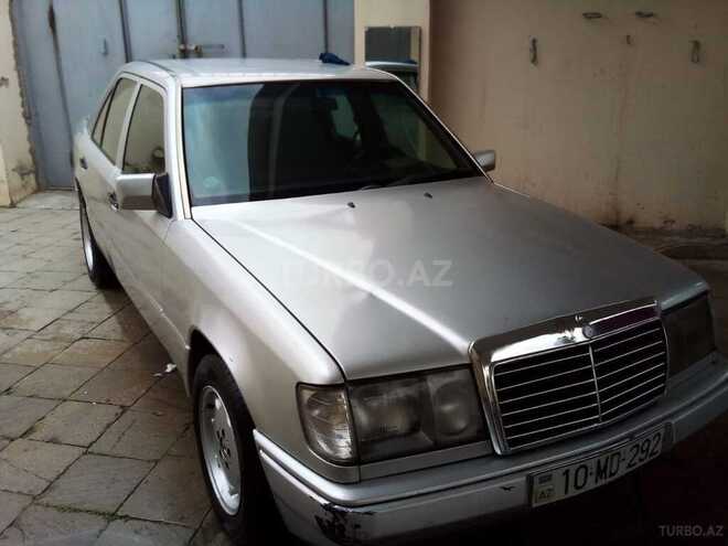 Mercedes E 220 1992, 350,545 km - 2.2 л - Bakı