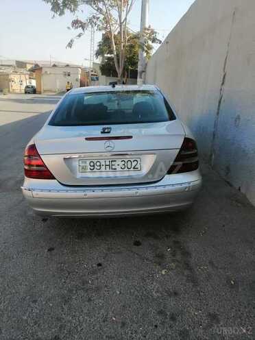 Mercedes E 220 2003, 298,890 km - 2.2 l - Bakı
