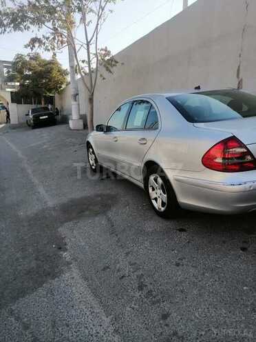 Mercedes E 220 2003, 298,890 km - 2.2 l - Bakı