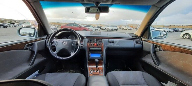 Mercedes E 280 2000, 407,000 km - 2.8 l - Bakı
