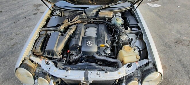 Mercedes E 280 2000, 407,000 km - 2.8 l - Bakı