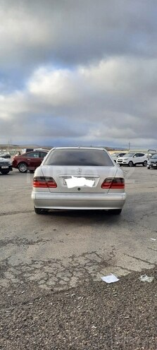 Mercedes E 280 2000, 407,000 km - 2.8 l - Bakı