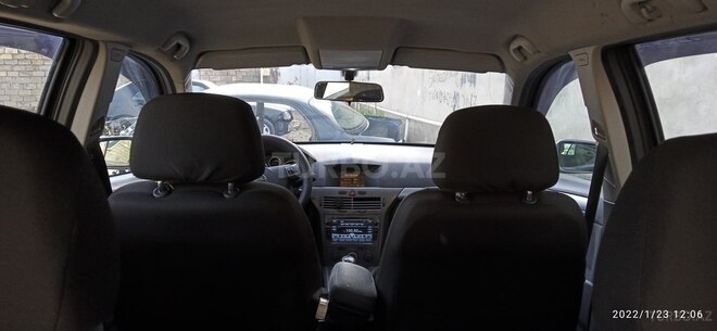 Opel Astra 2006, 352,600 km - 1.3 л - Bakı