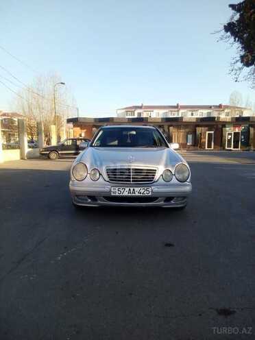 Mercedes E 200 2000, 552,456 km - 2.0 л - Göyçay