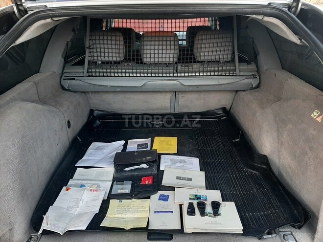 Mercedes E 200 2000, 552,456 km - 2.0 л - Göyçay