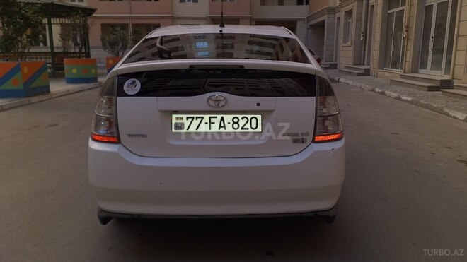 Toyota Prius 2006, 122,000 km - 1.5 l - Bakı