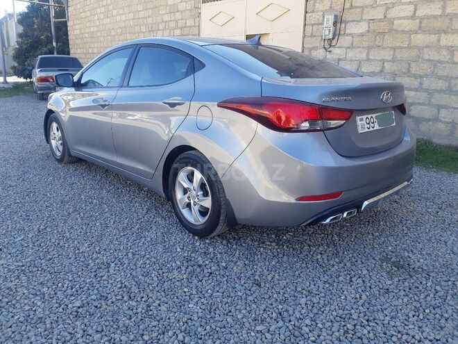 Hyundai Elantra 2015, 123,000 km - 1.8 л - Gəncə