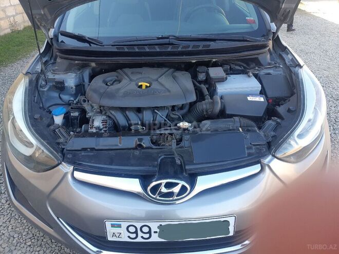Hyundai Elantra 2015, 123,000 km - 1.8 л - Gəncə