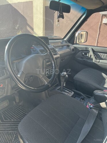 Mitsubishi Pajero 1991, 380,000 km - 2.5 l - Bakı