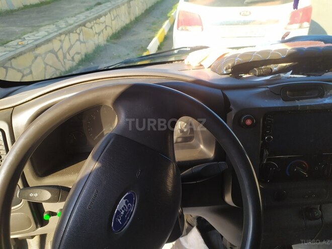 Ford Transit 2003, 247,000 km - 2.4 l - Tovuz