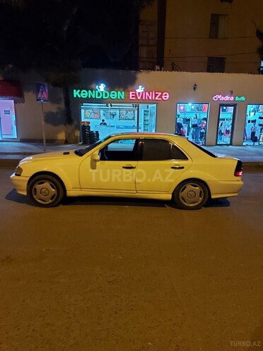 Mercedes C 230 1997, 287,000 km - 2.3 л - Bakı