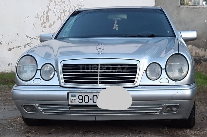 Mercedes E 230 1996, 330,000 km - 2.3 l - Gəncə