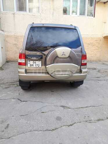 Mitsubishi Pajero io 1999, 250,500 km - 2.0 л - Sumqayıt