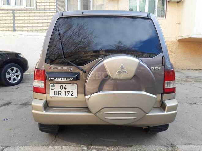 Mitsubishi Pajero io 1999, 250,500 km - 2.0 л - Sumqayıt