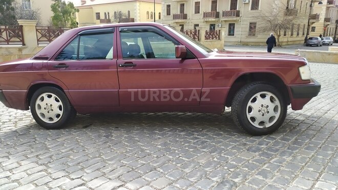 Mercedes 190 1992, 322,419 km - 1.8 л - Bakı