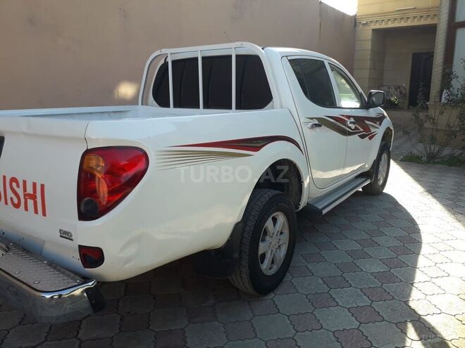 Mitsubishi L200 2014, 177,000 km - 2.5 l - Göygöl