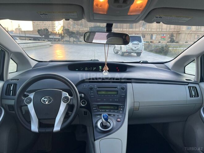 Toyota Prius 2010, 230,000 km - 1.8 л - Bakı