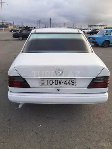 Mercedes E 200 1990, 486,000 km - 2.0 l - Bakı