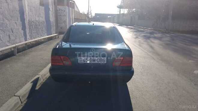 Mercedes E 200 1998, 123,456 km - 2.0 л - Mingəçevir
