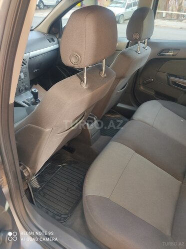 Opel Astra 2005, 19,000 km - 1.3 l - Bakı