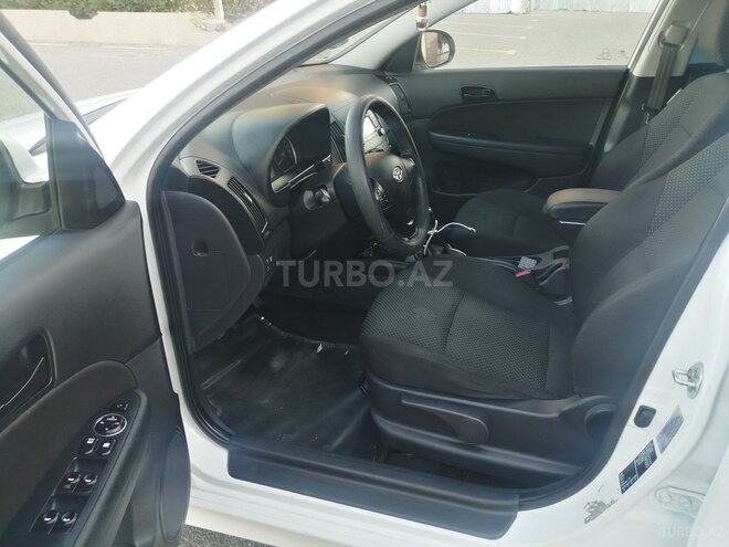 Hyundai i30 2011, 162,000 km - 1.6 l - Sumqayıt