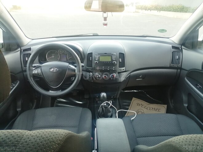 Hyundai i30 2011, 162,000 km - 1.6 l - Sumqayıt