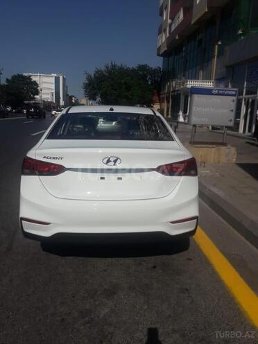 Hyundai Accent 2019, 136,000 km - 1.4 л - Bakı