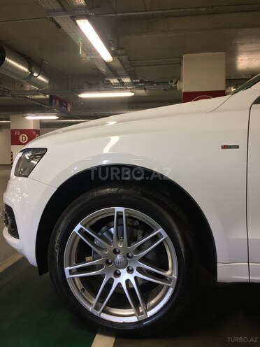 Audi Q5 2011, 113,000 km - 2.0 л - Bakı