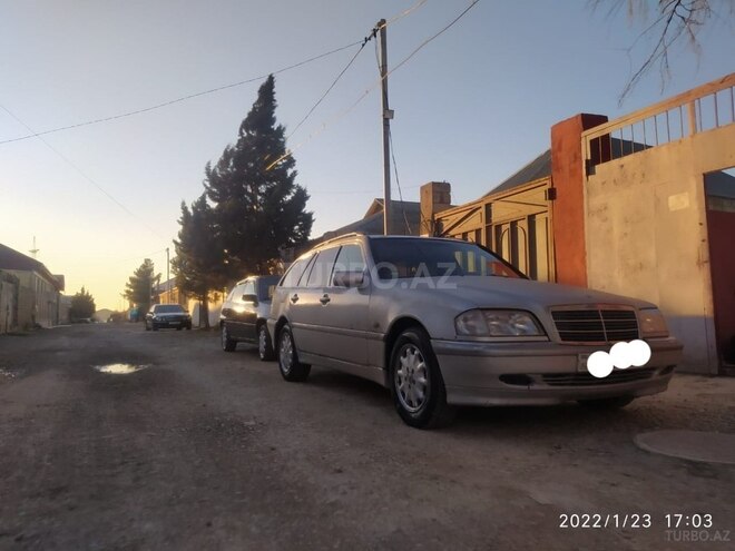 Mercedes C 240 1999, 71,562 km - 2.4 l - Bakı