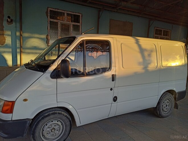 Ford Transit 2000, 256,874 km - 2.5 l - Ağsu