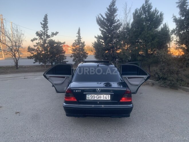 Mercedes C 200 1997, 380,000 km - 2.0 l - Bakı