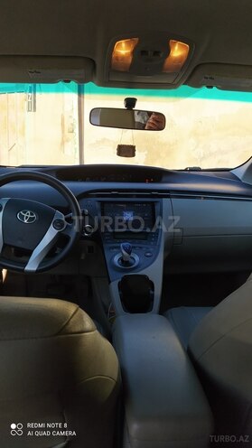 Toyota Prius 2010, 200,000 km - 1.8 л - Bakı