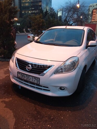 Nissan Sunny 2012, 137,000 km - 1.5 л - Gəncə