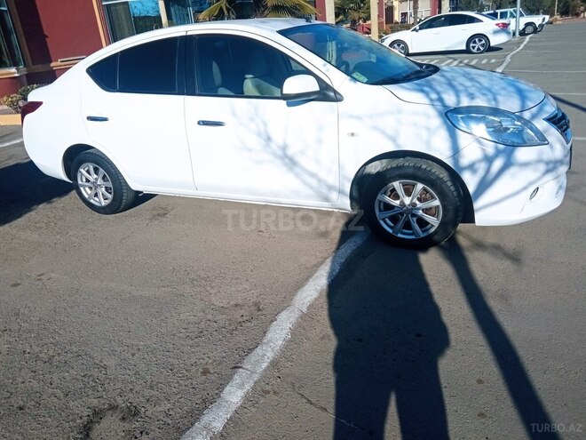 Nissan Sunny 2012, 137,000 km - 1.5 л - Gəncə