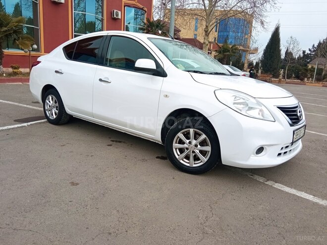 Nissan Sunny 2012, 137,000 km - 1.5 л - Gəncə