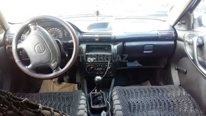 Opel Astra 1996, 250,000 km - 1.6 l - Bakı