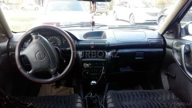 Opel Astra 1996, 250,000 km - 1.6 l - Bakı
