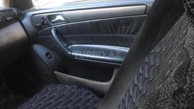 Mercedes C 32 AMG 2001, 333,140 km - 3.2 l - Bakı