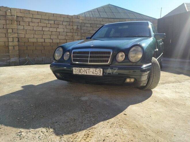 Mercedes E 240 1998, 245,200 km - 2.4 l - Sumqayıt