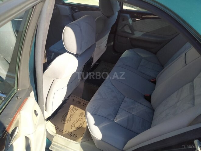 Mercedes E 240 1998, 245,200 km - 2.4 l - Sumqayıt
