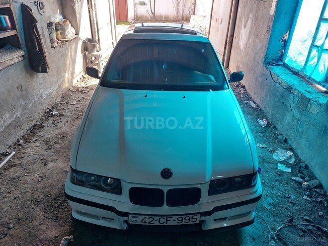 BMW 320 1992, 287,000 km - 2.0 l - Lənkəran