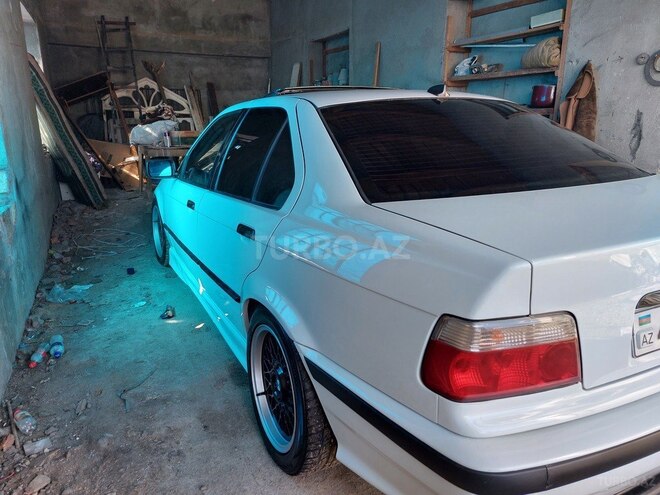 BMW 320 1992, 287,000 km - 2.0 l - Lənkəran