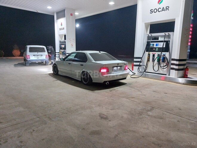 BMW 320 1992, 287,000 km - 2.0 l - Lənkəran