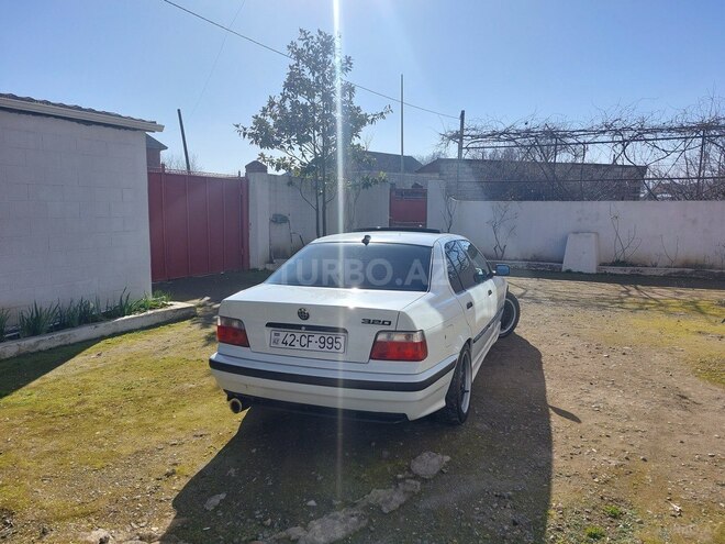BMW 320 1992, 287,000 km - 2.0 l - Lənkəran