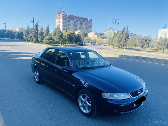 Opel Vectra 1999, 270,000 km - 1.8 l - Bakı