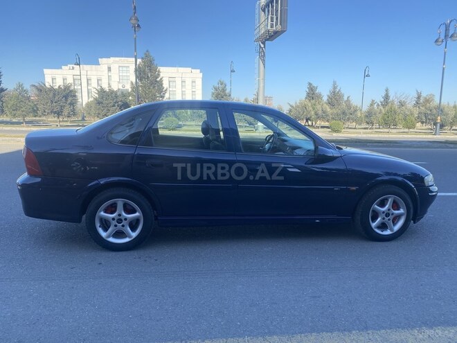 Opel Vectra 1999, 270,000 km - 1.8 l - Bakı