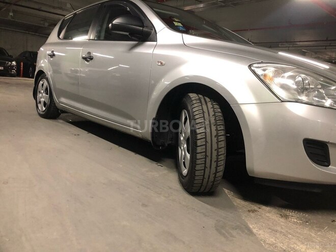 Kia Ceed 2009, 272,121 km - 1.4 l - Bakı