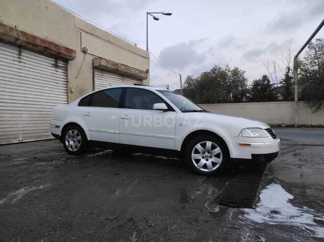 Volkswagen Passat 2003, 350,777 km - 1.8 л - Bakı
