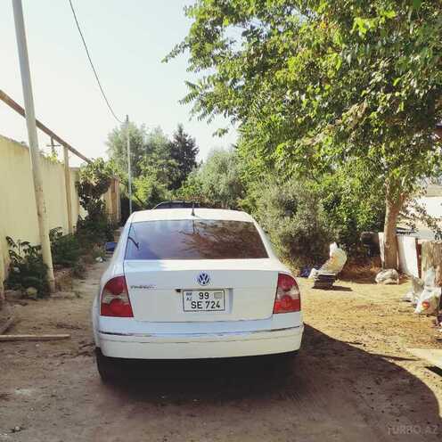 Volkswagen Passat 2003, 350,777 km - 1.8 л - Bakı
