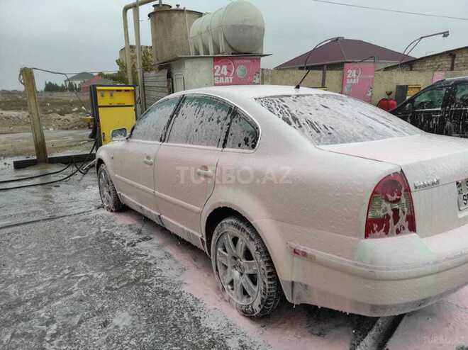 Volkswagen Passat 2003, 350,777 km - 1.8 л - Bakı